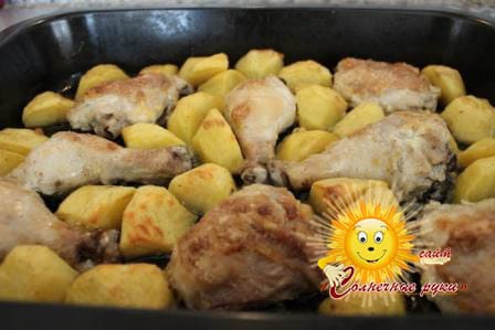 Курица с картошкой Курица с картошкой в духовке Запеченная курица с картошкой